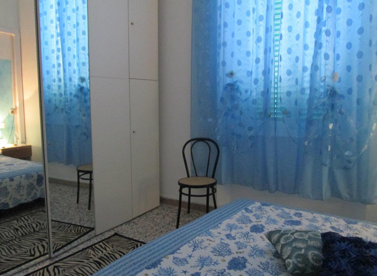 B&B Regina Margherita Piombino Habitación foto